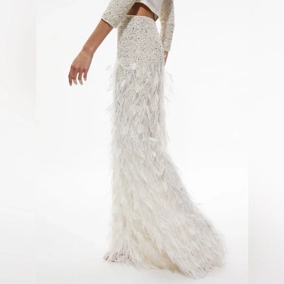 NEW Alice + Olivia Embellished Feather skirt - Picture 2 of 6
